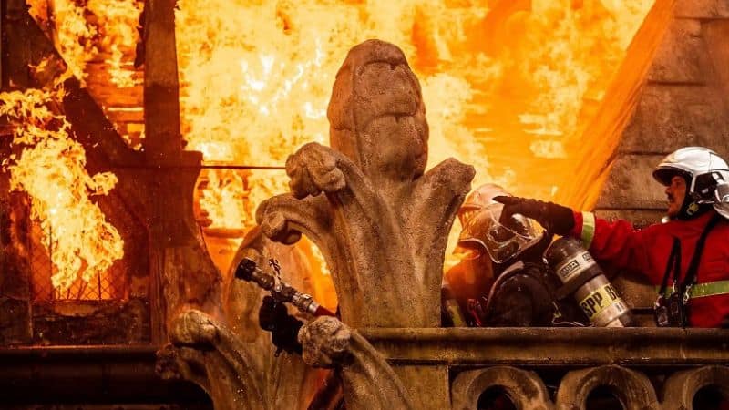 The Projector ⁠–⁠ Notre-Dame on Fire notredameonfire