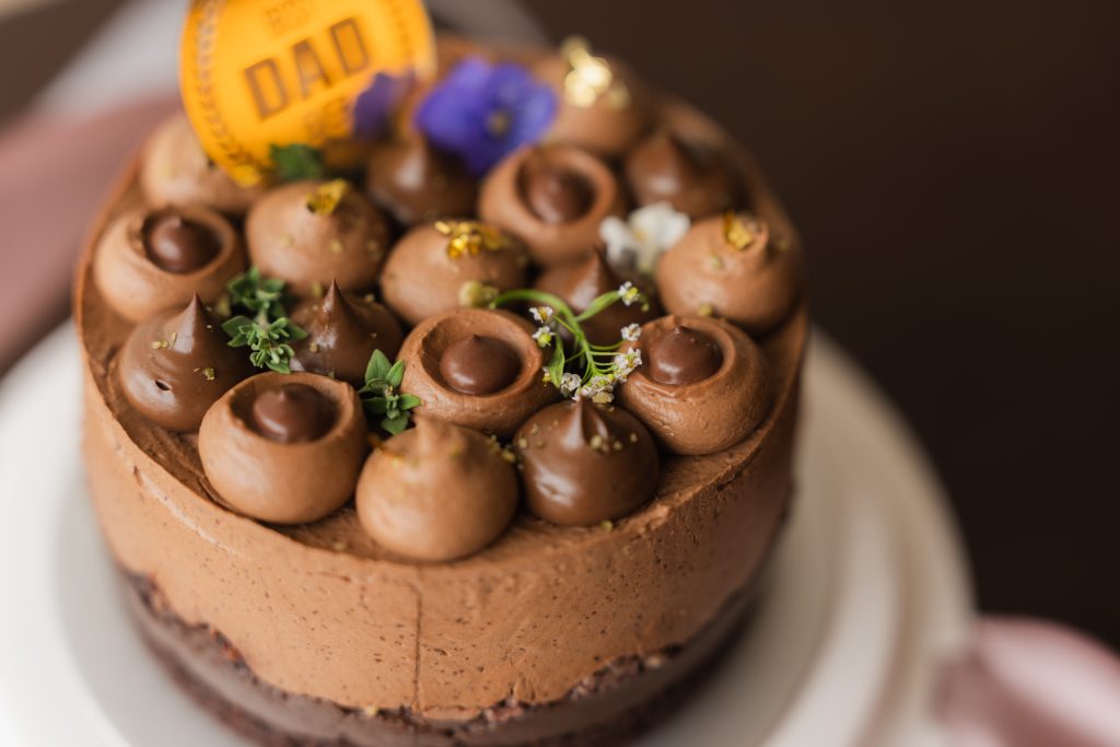 Delcie’s Cakes & Desserts