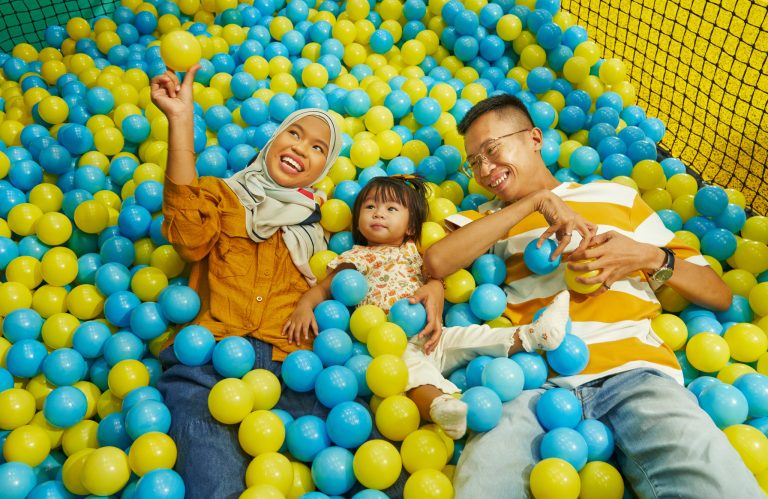 HomeTeamNSBukitBatok_TPlay_YoungKids_1-2.jpg